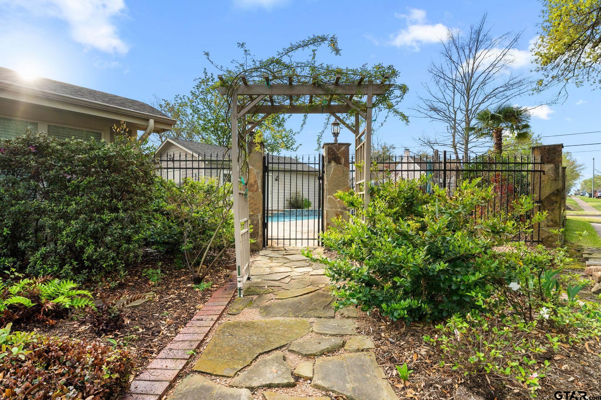 Property Image 42