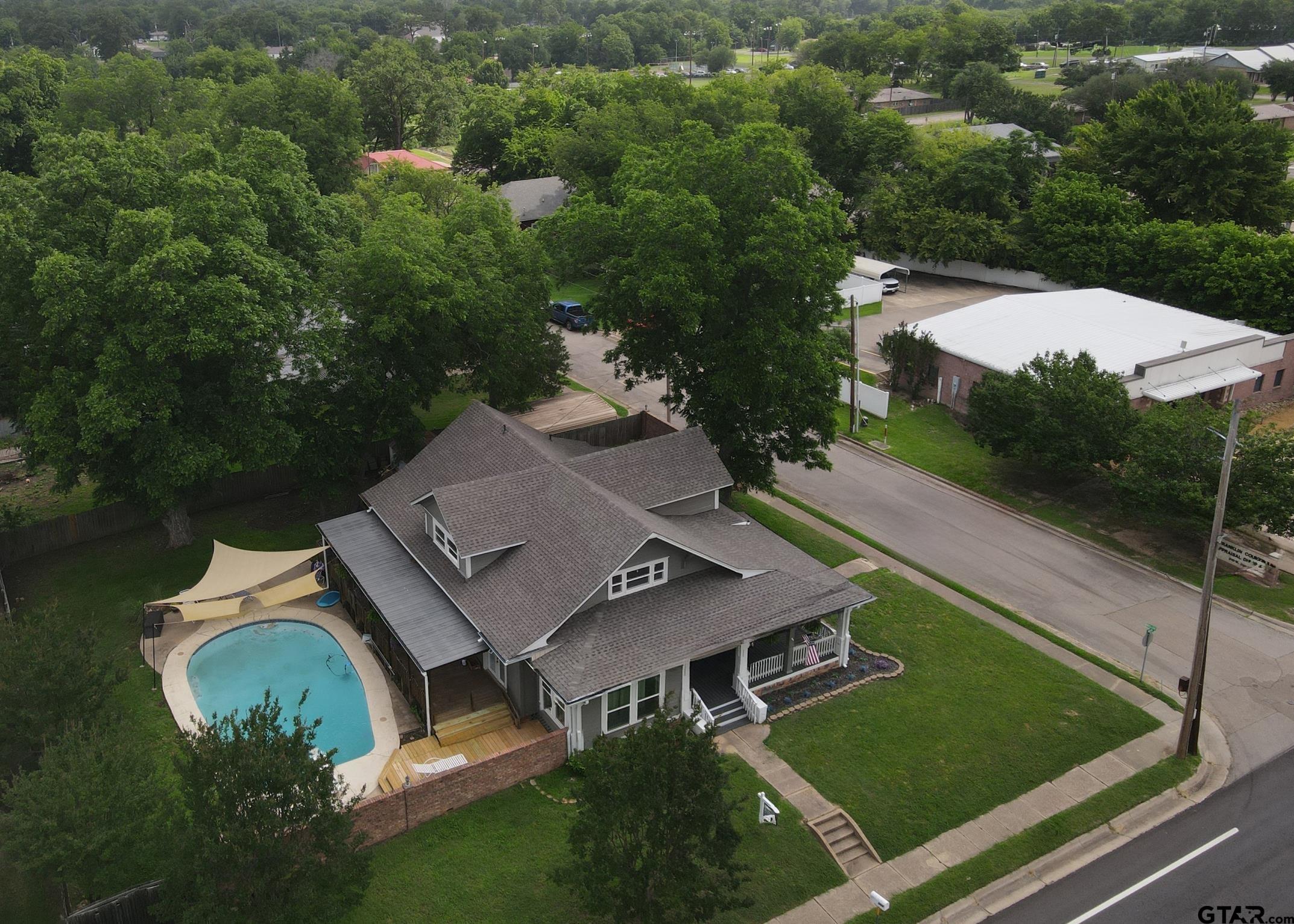 Property Image 32