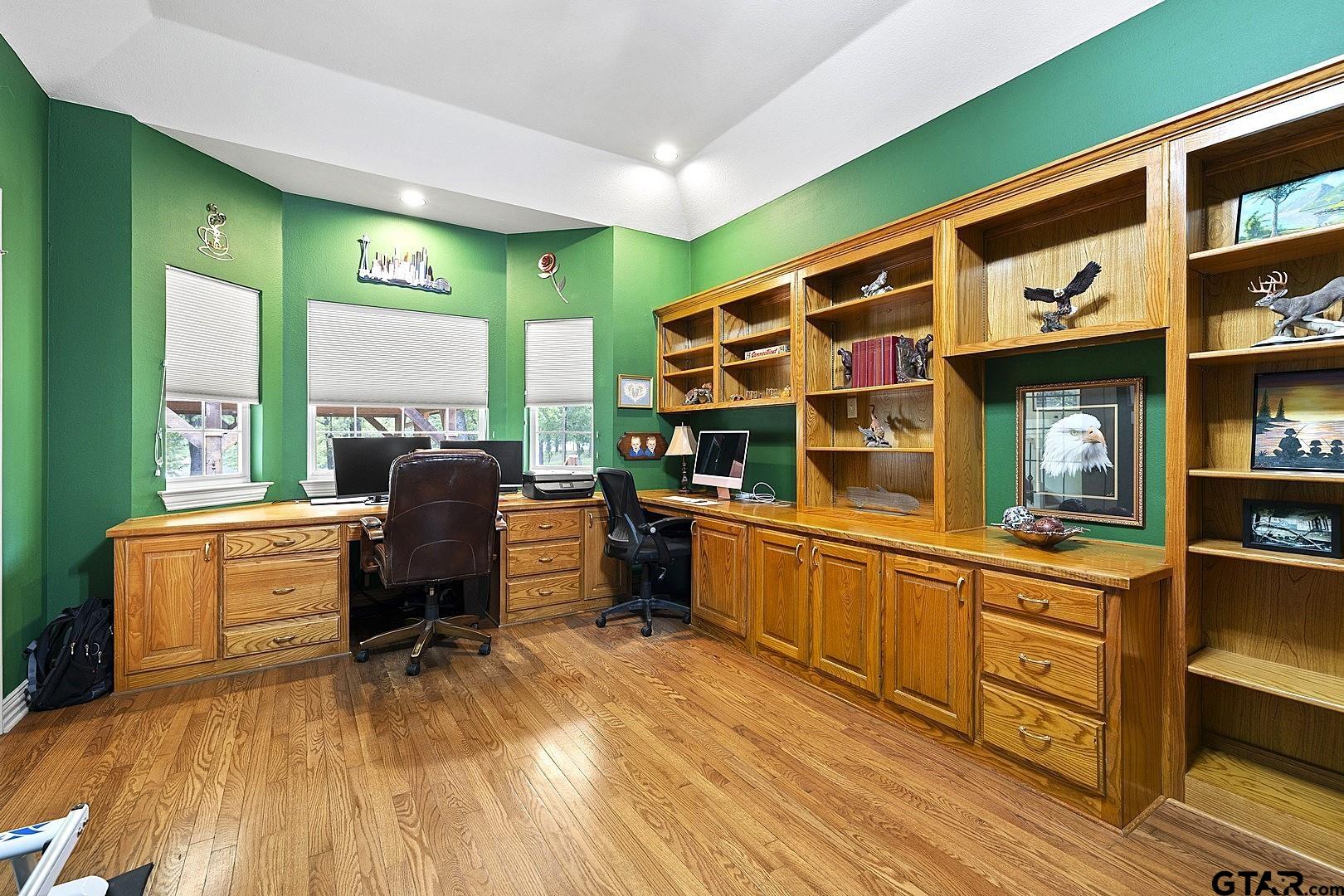 Property Image 37