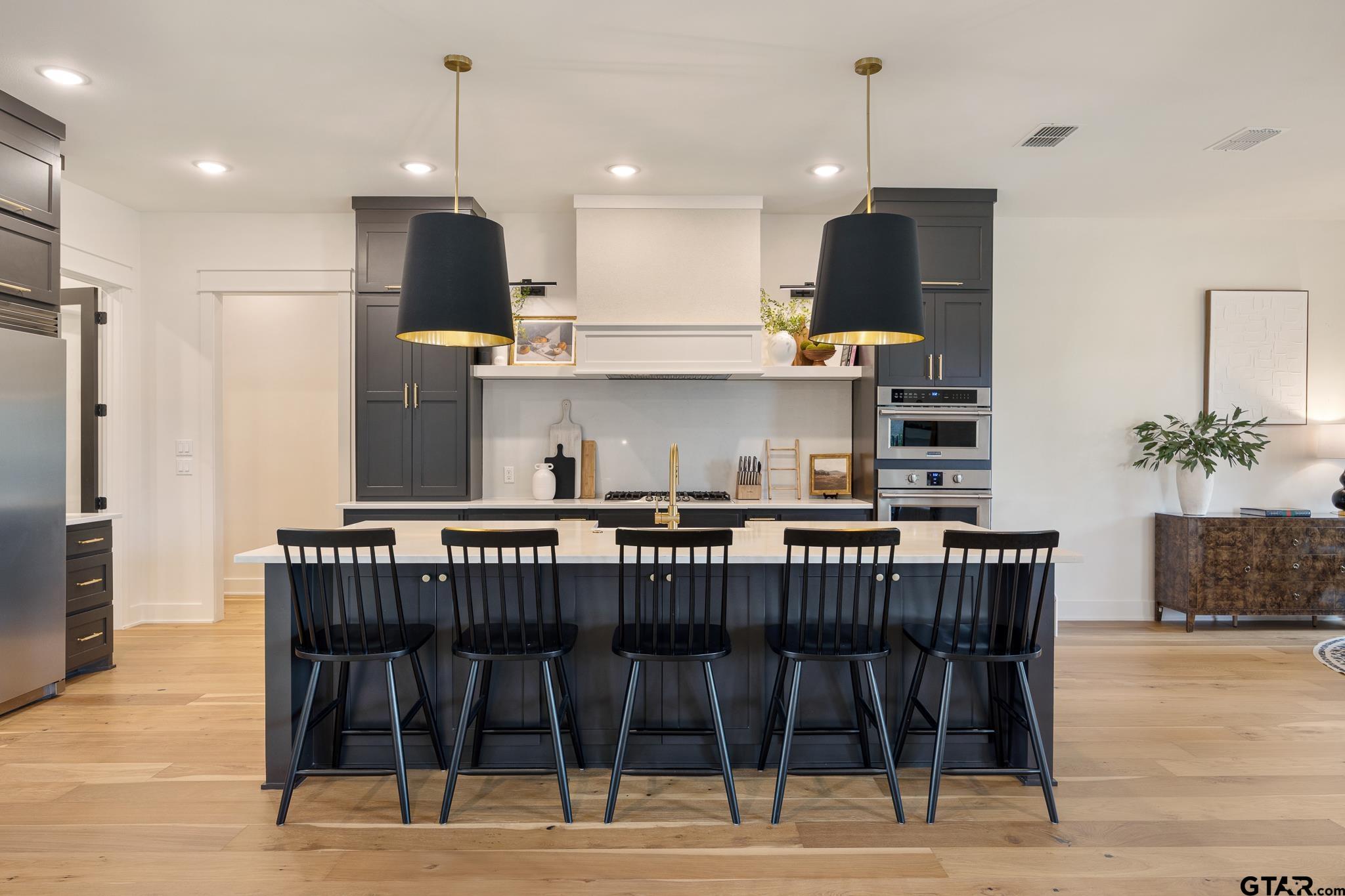 3009 Forest Trl