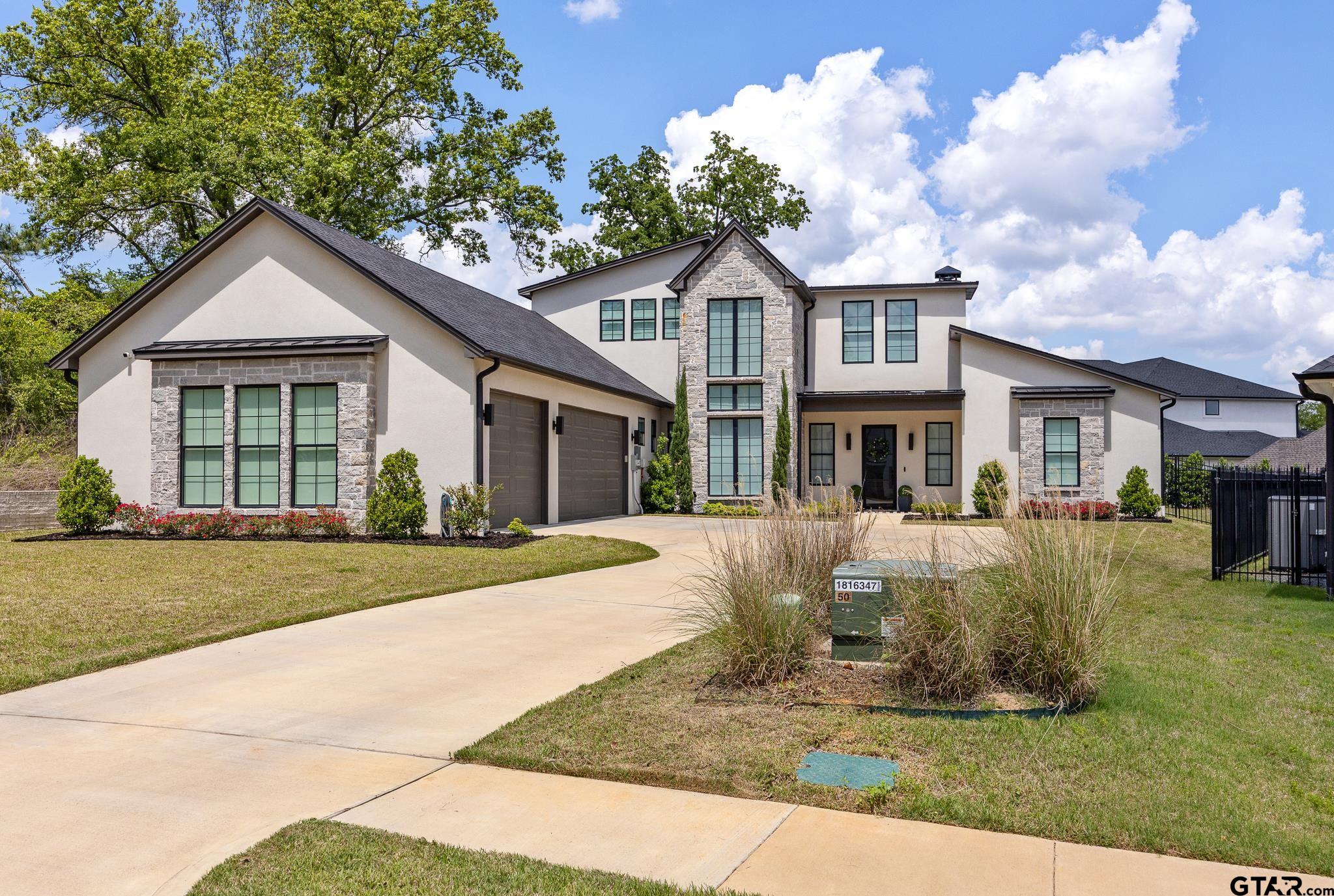 3009 Forest Trl