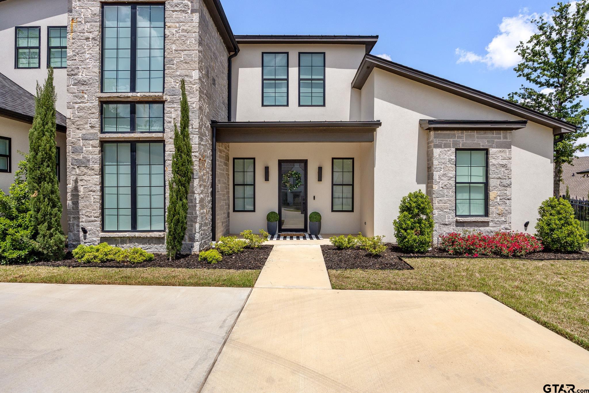 3009 Forest Trl
