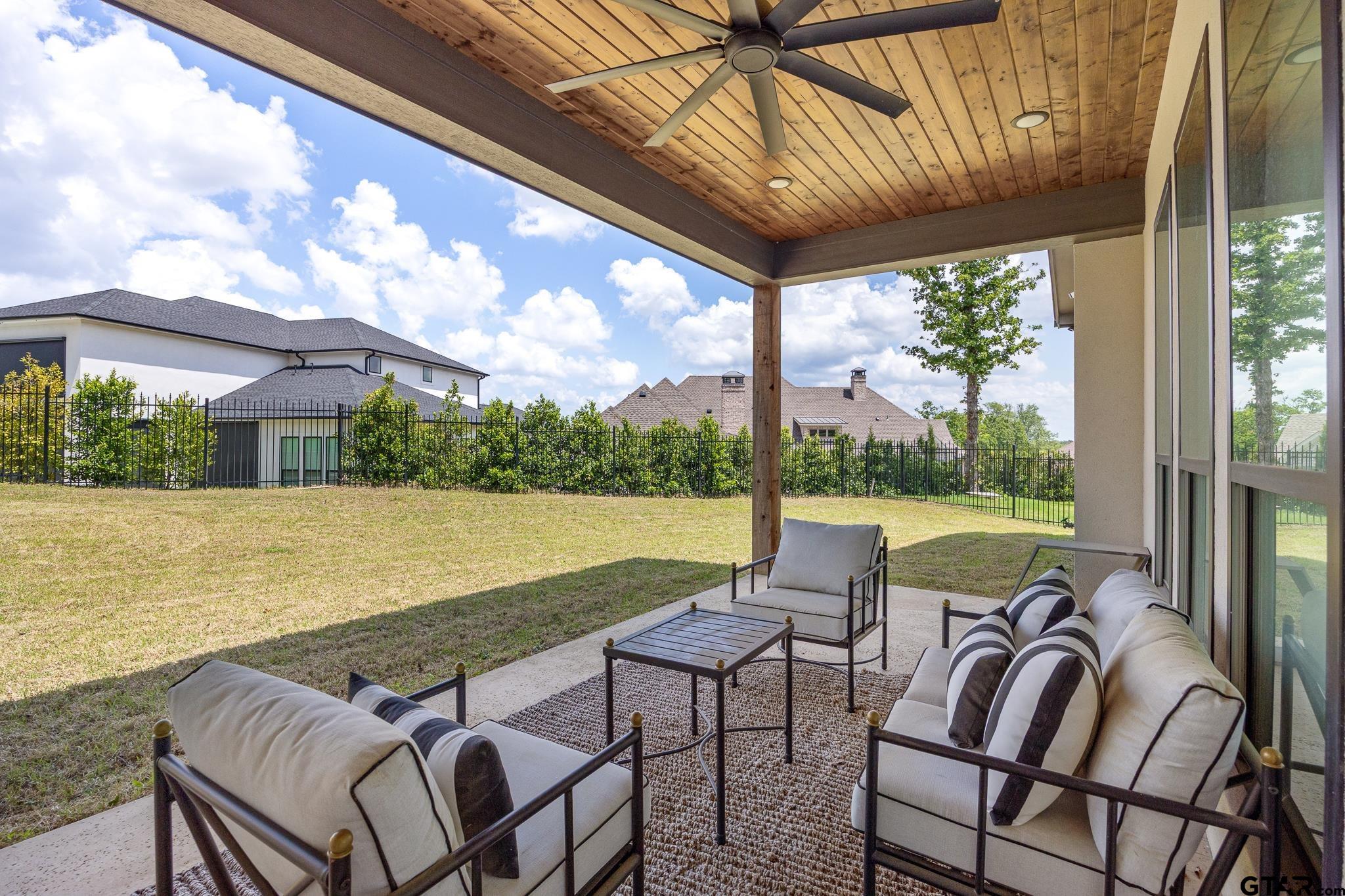 3009 Forest Trl