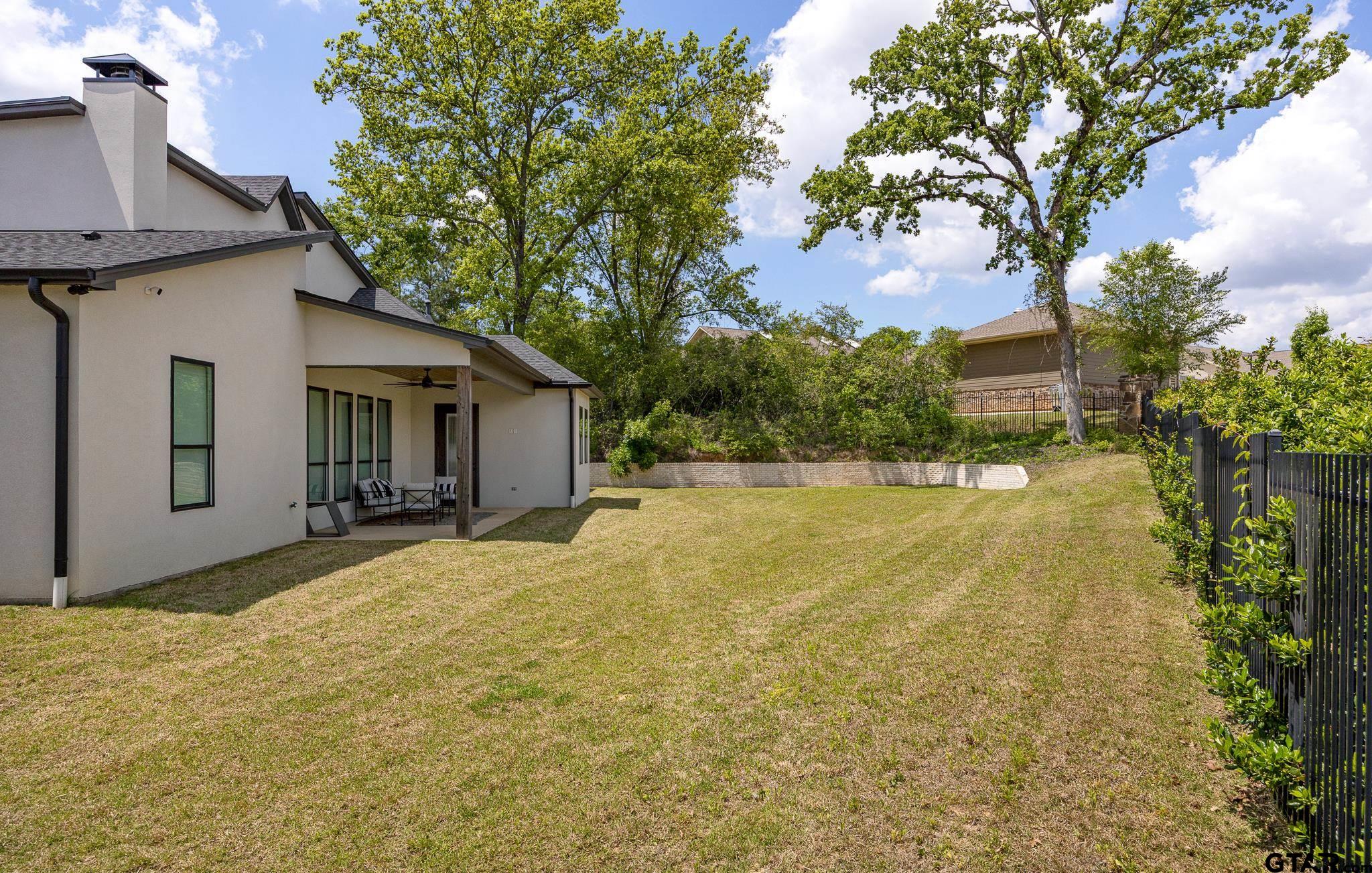 3009 Forest Trl