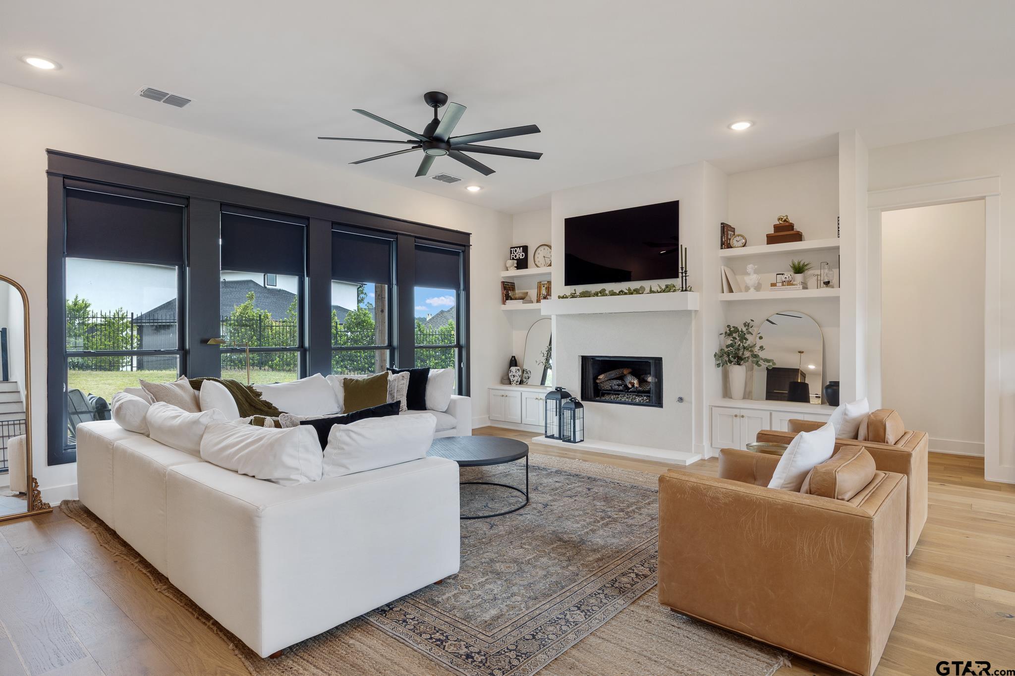 3009 Forest Trl