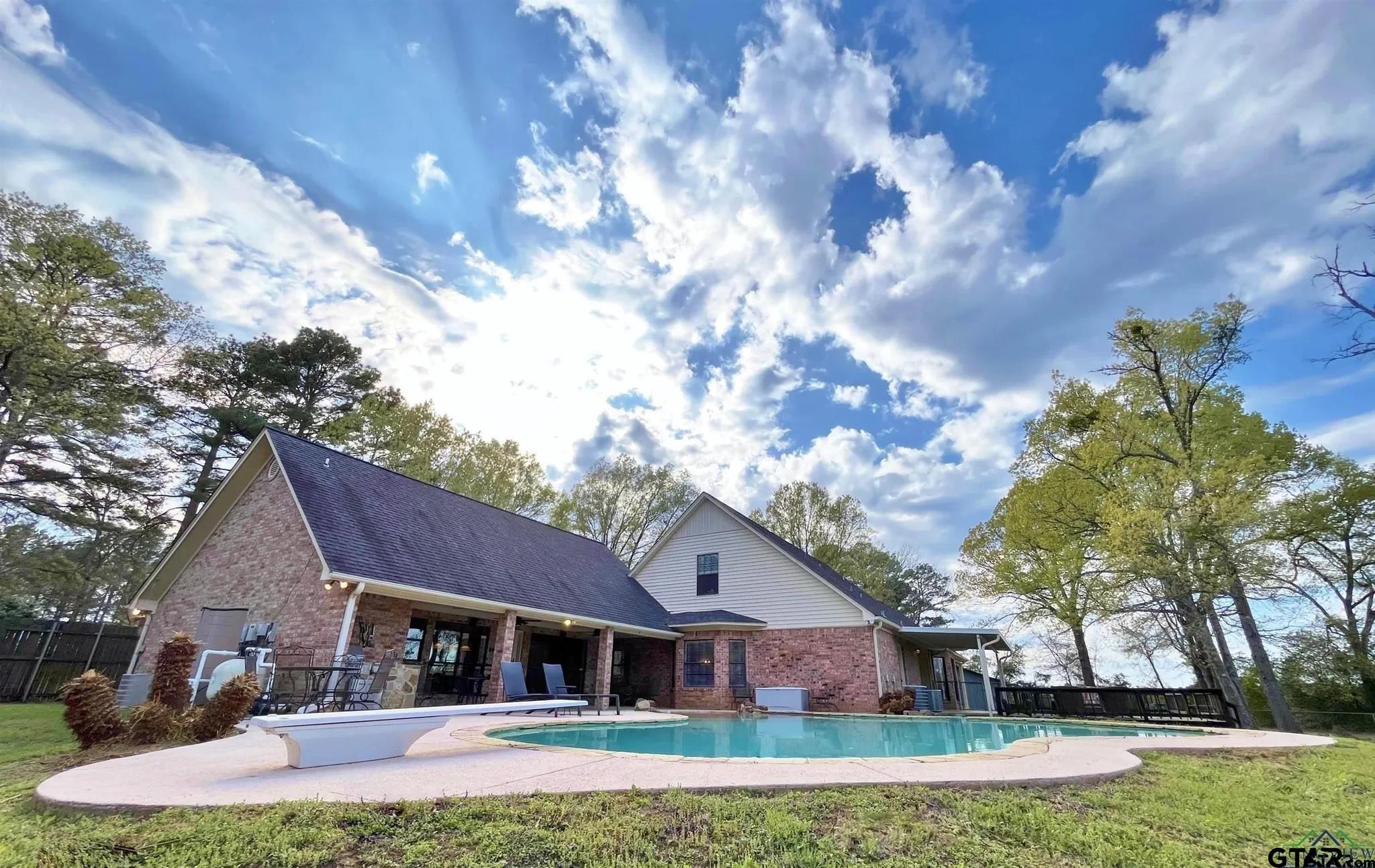 Property cover photo