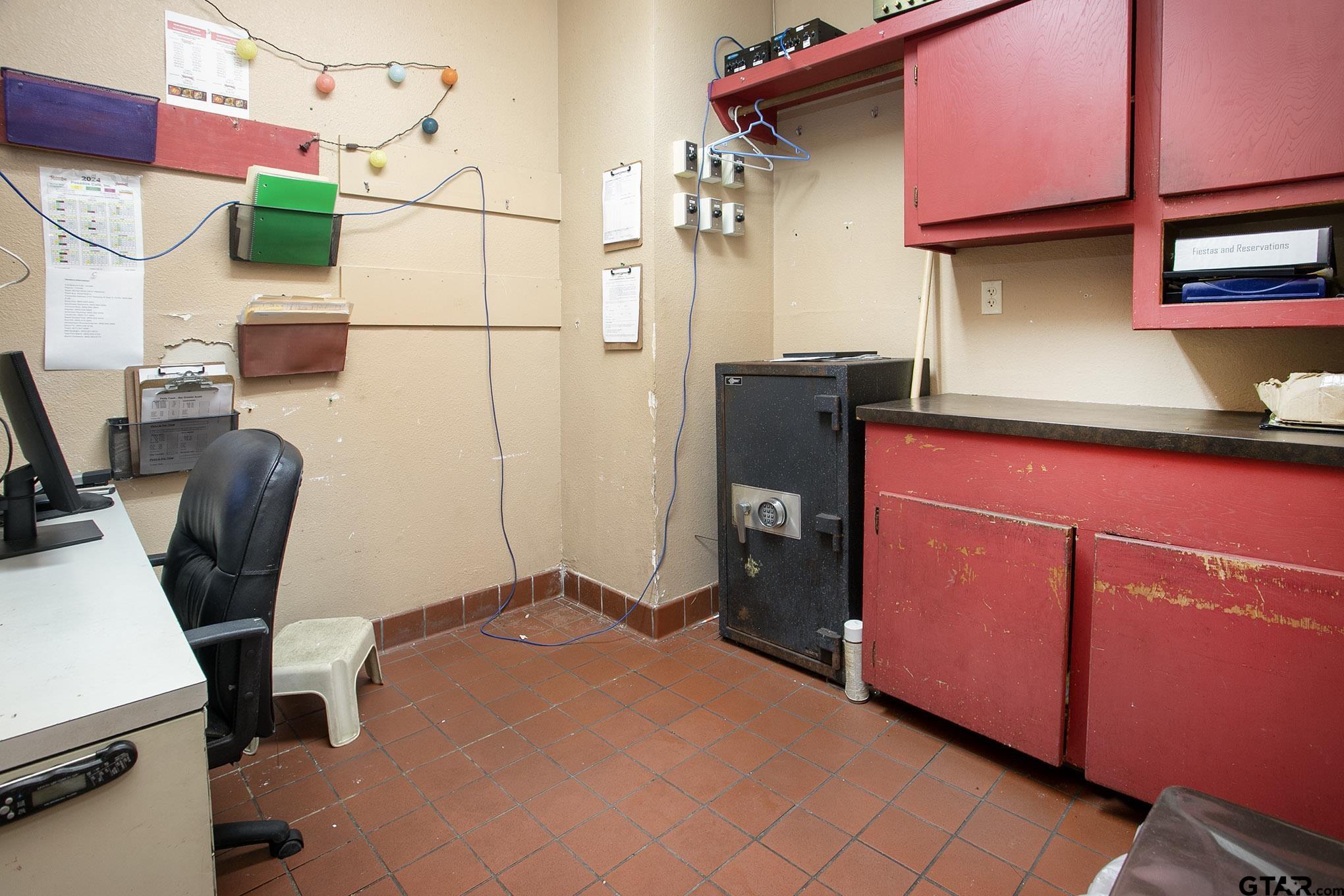 Property Image 29