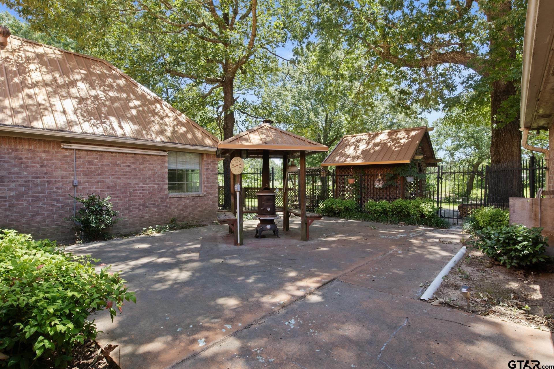 Property Image 36