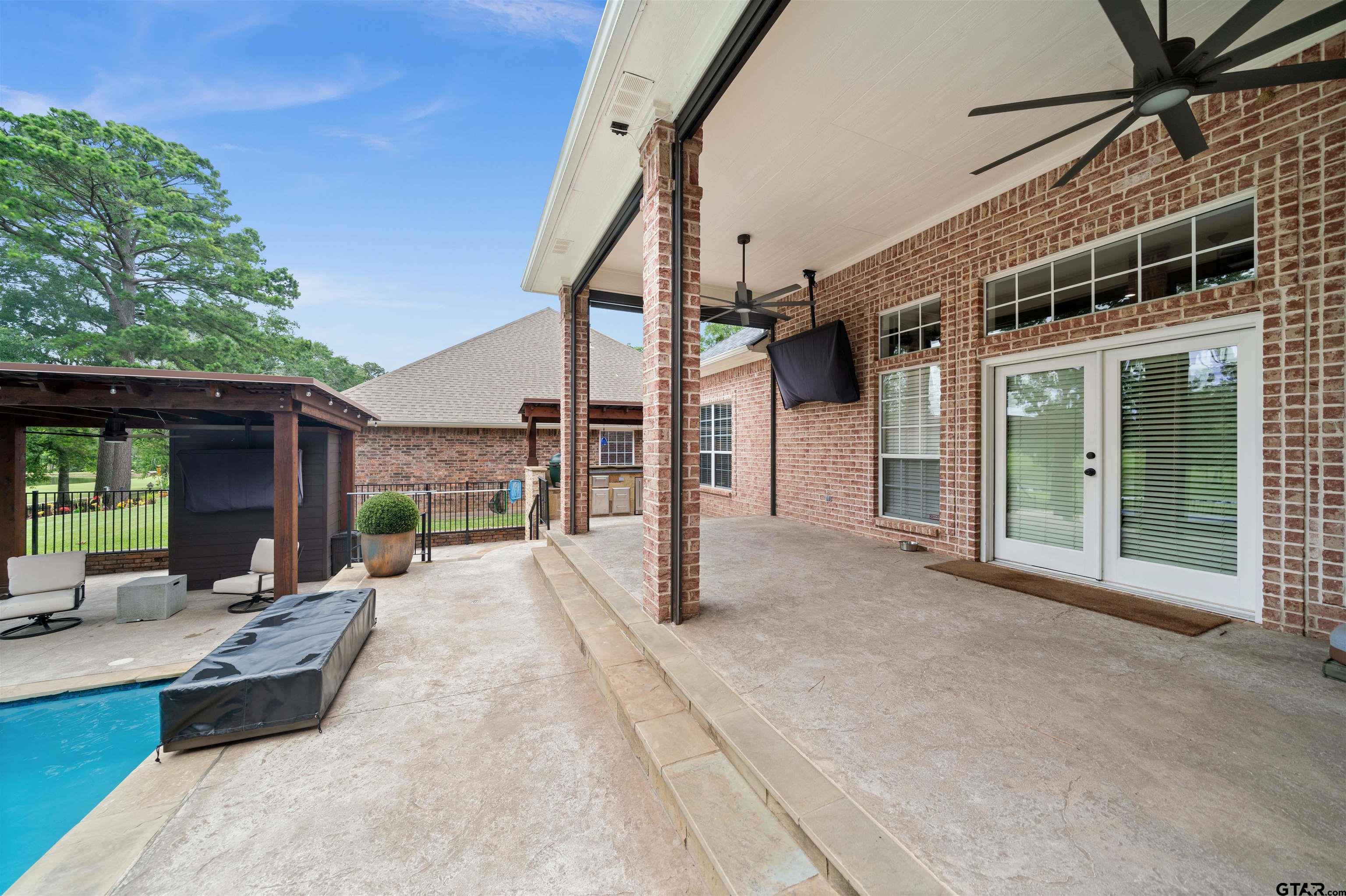 Property Image 42