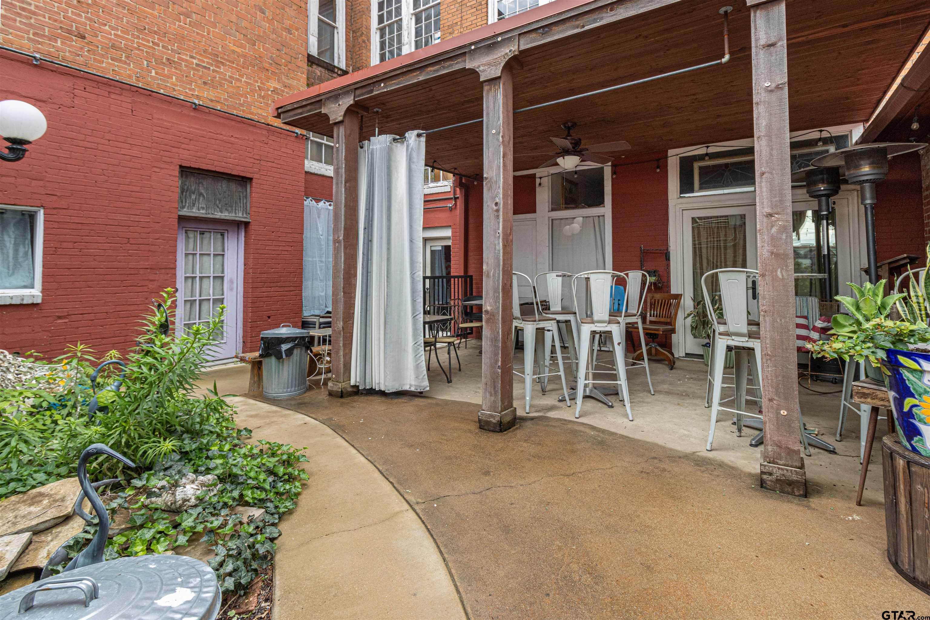 Property Image 40