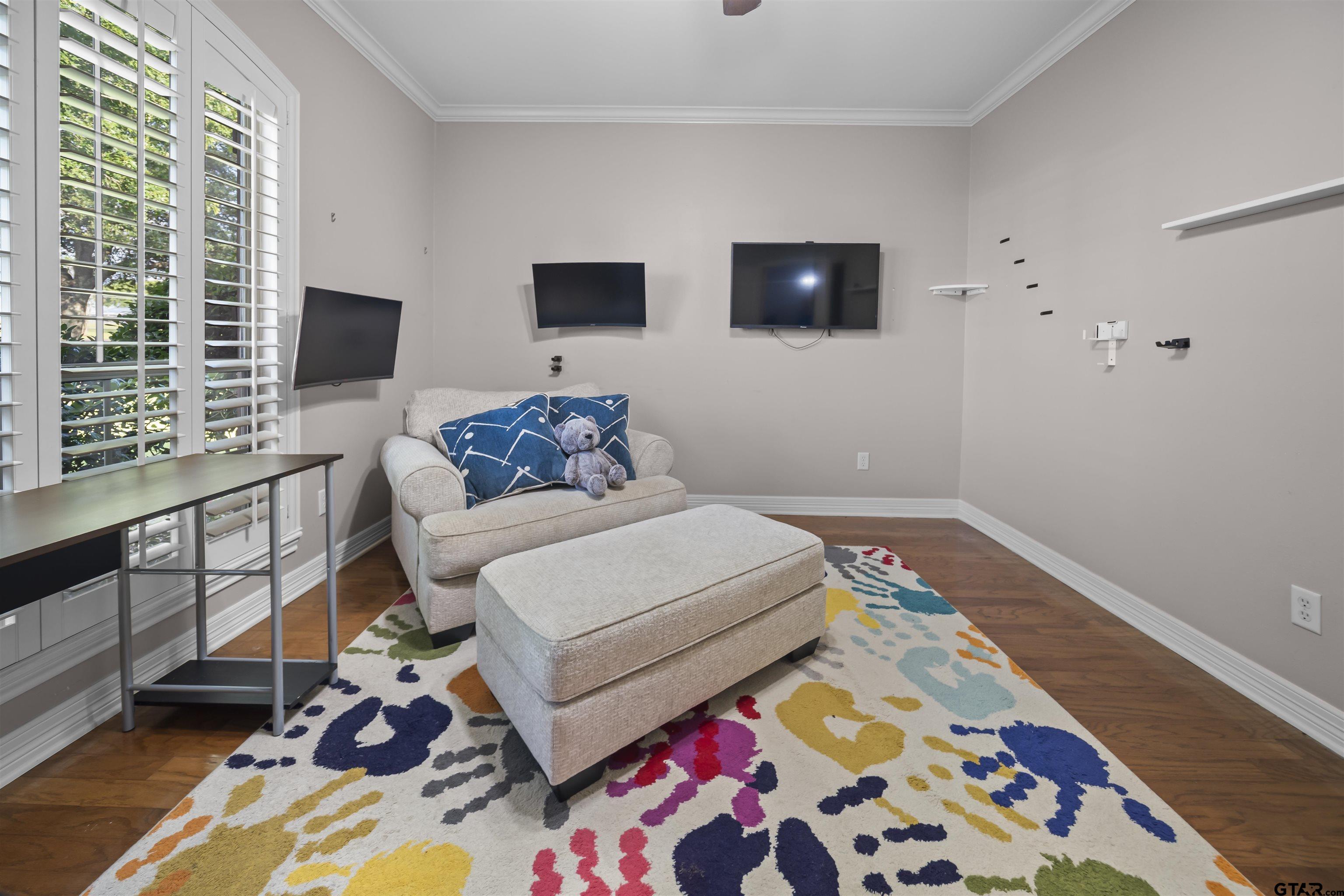 Property Image 38