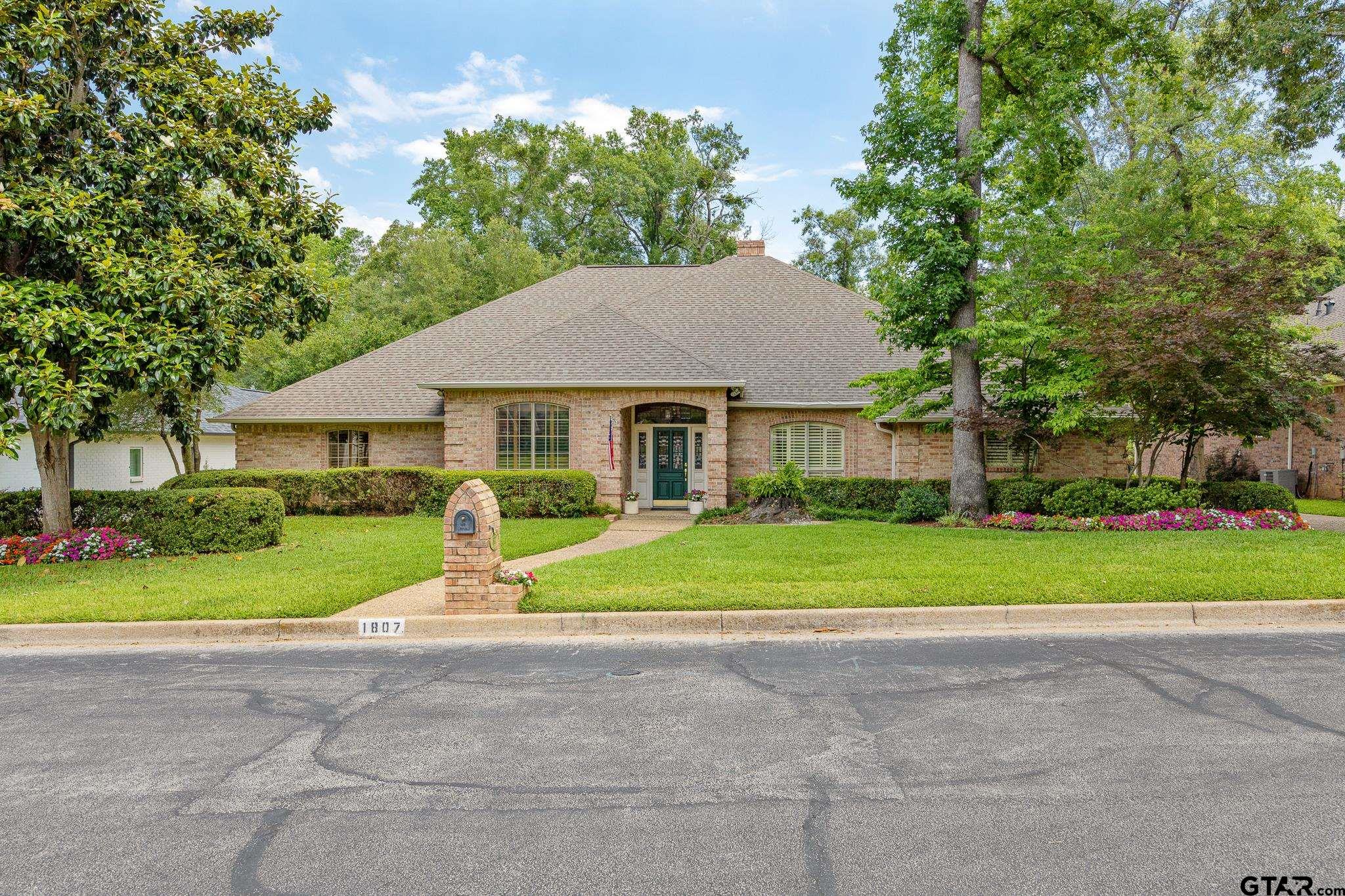 Property cover photo