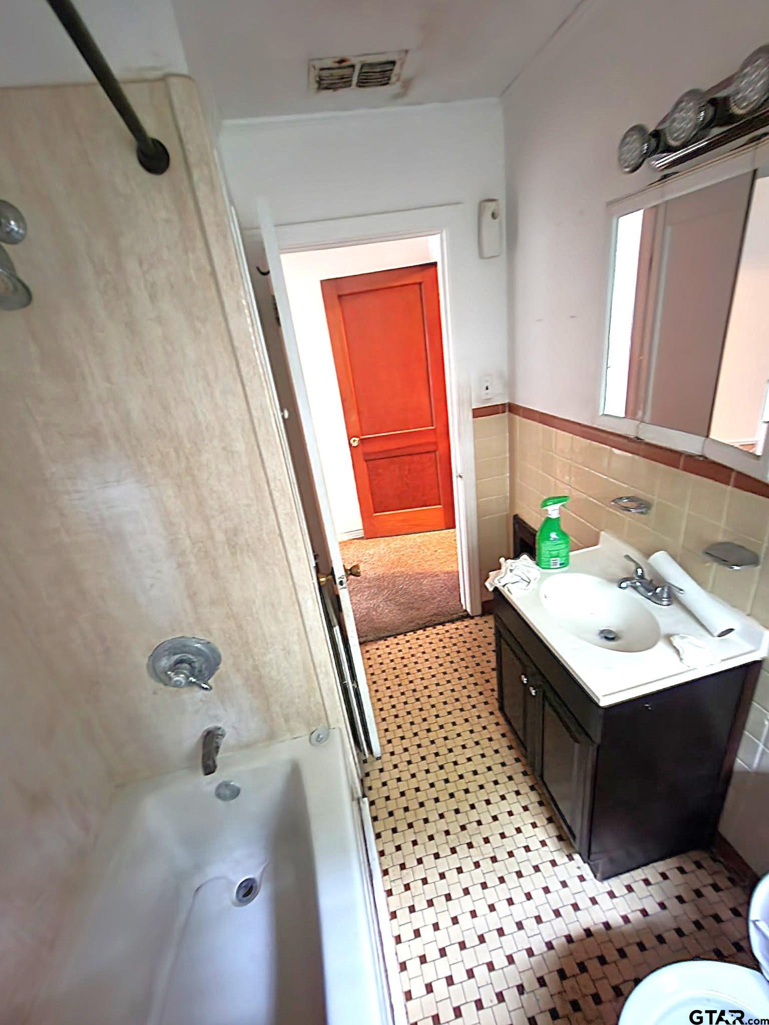 Picture 7