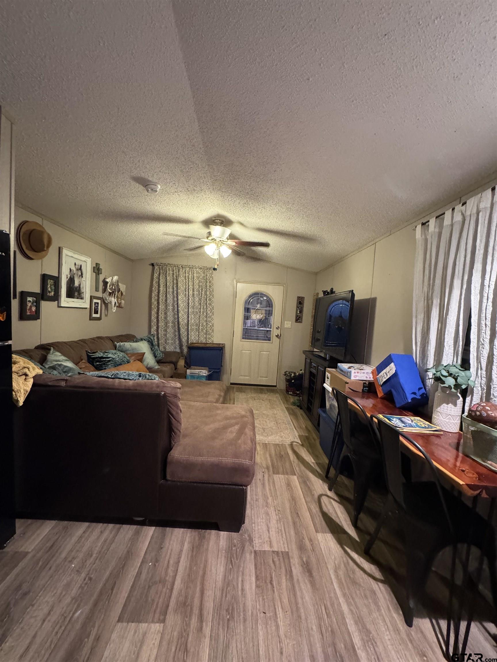 Picture 26