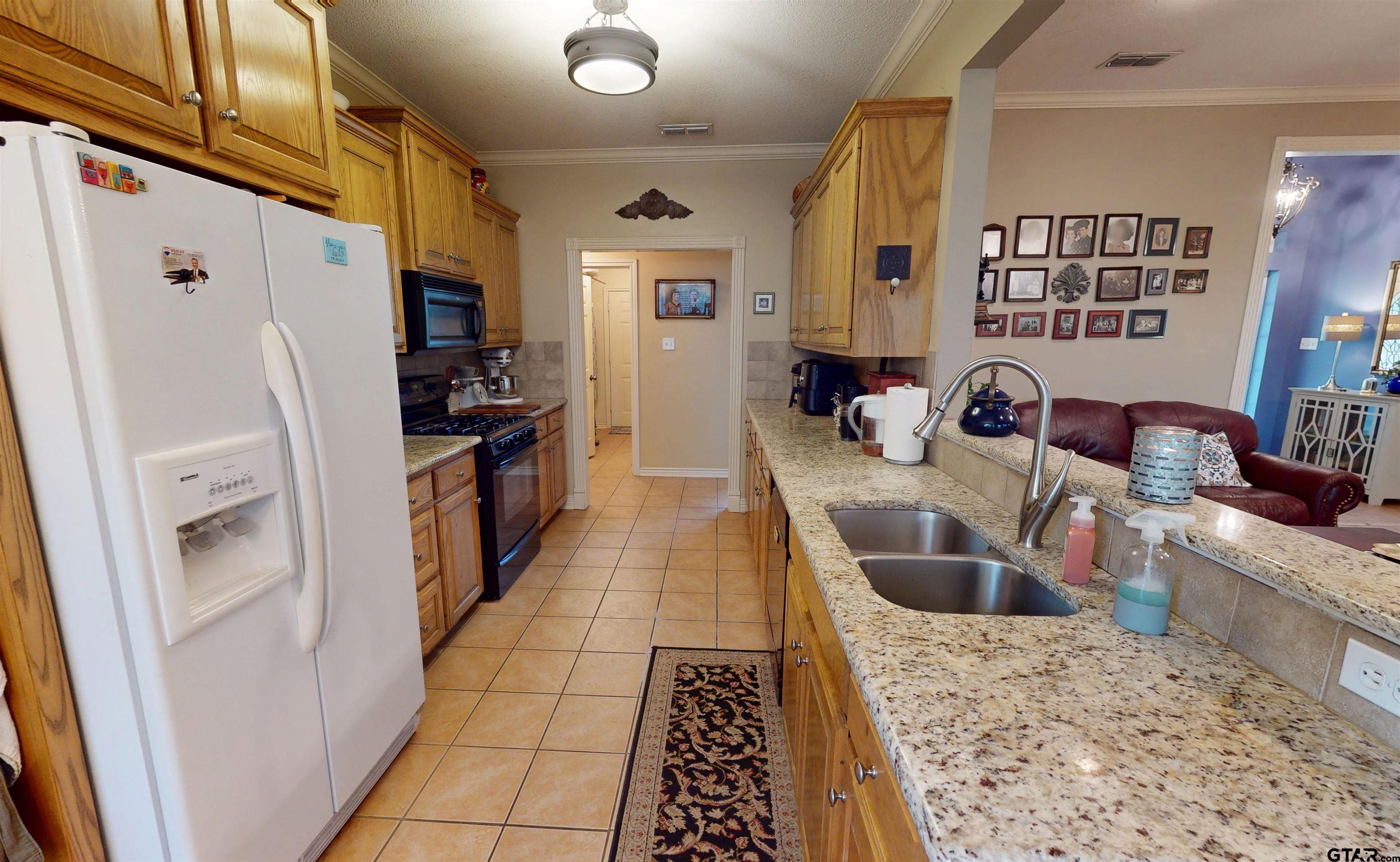 Picture 8