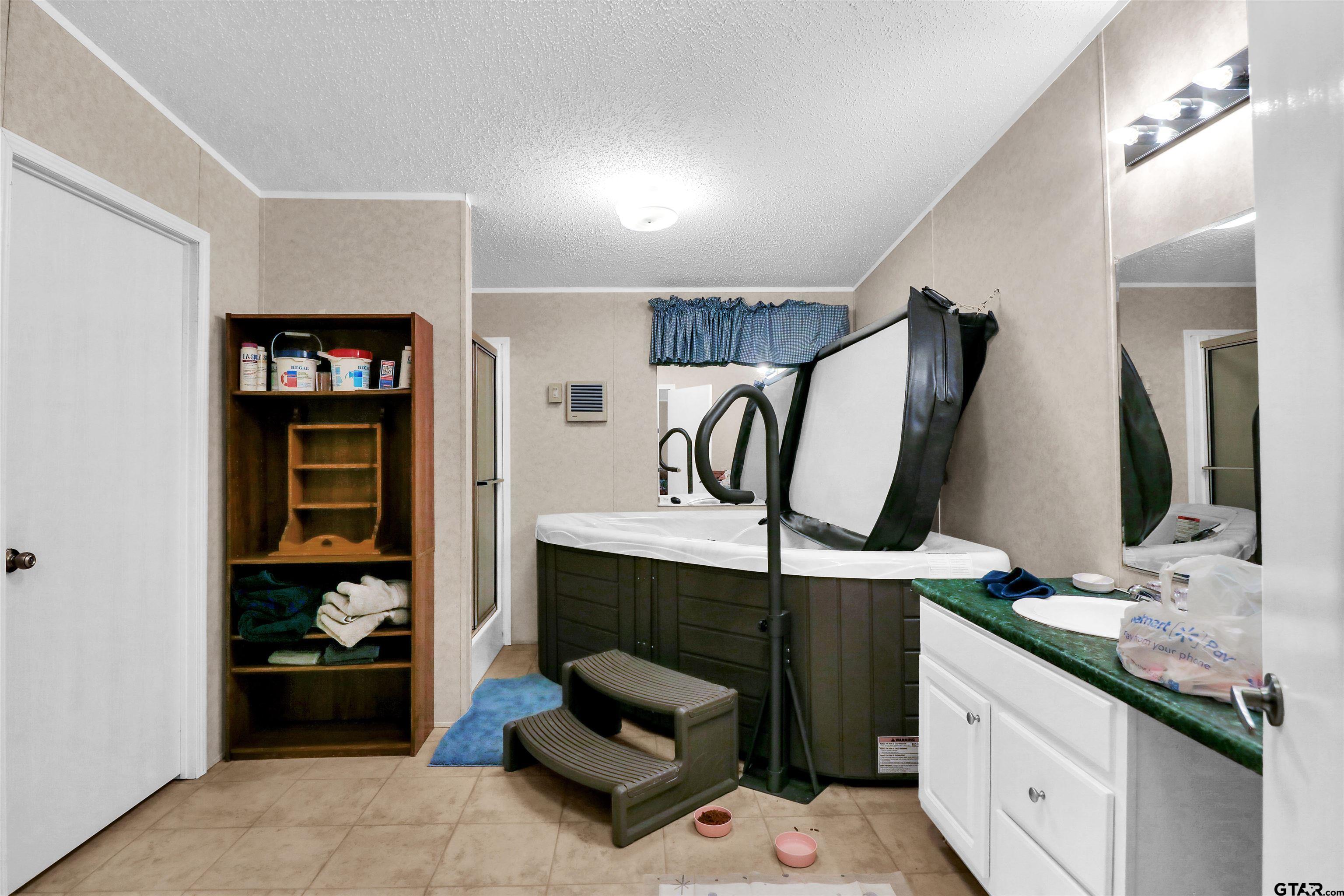 Picture 24