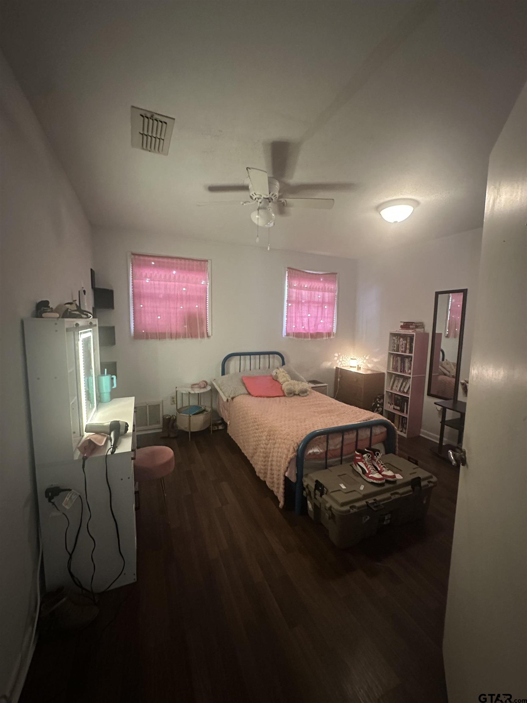Picture 9