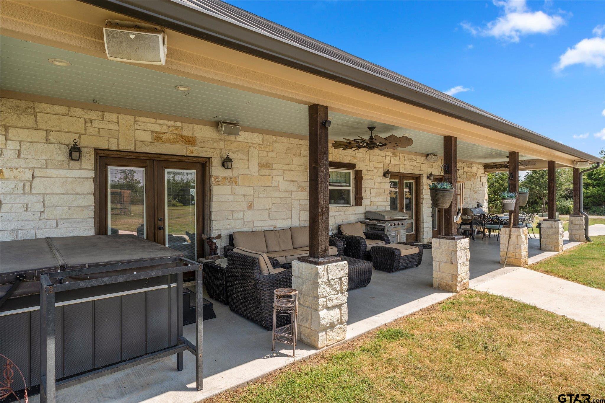 Property Image 40
