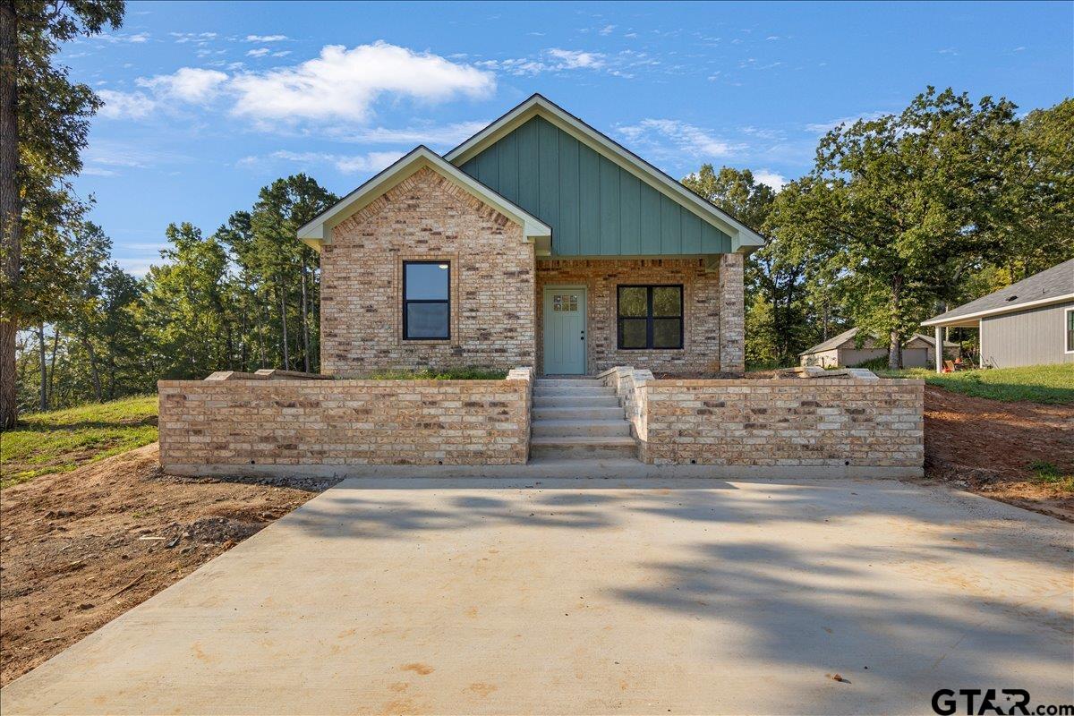 Property cover photo