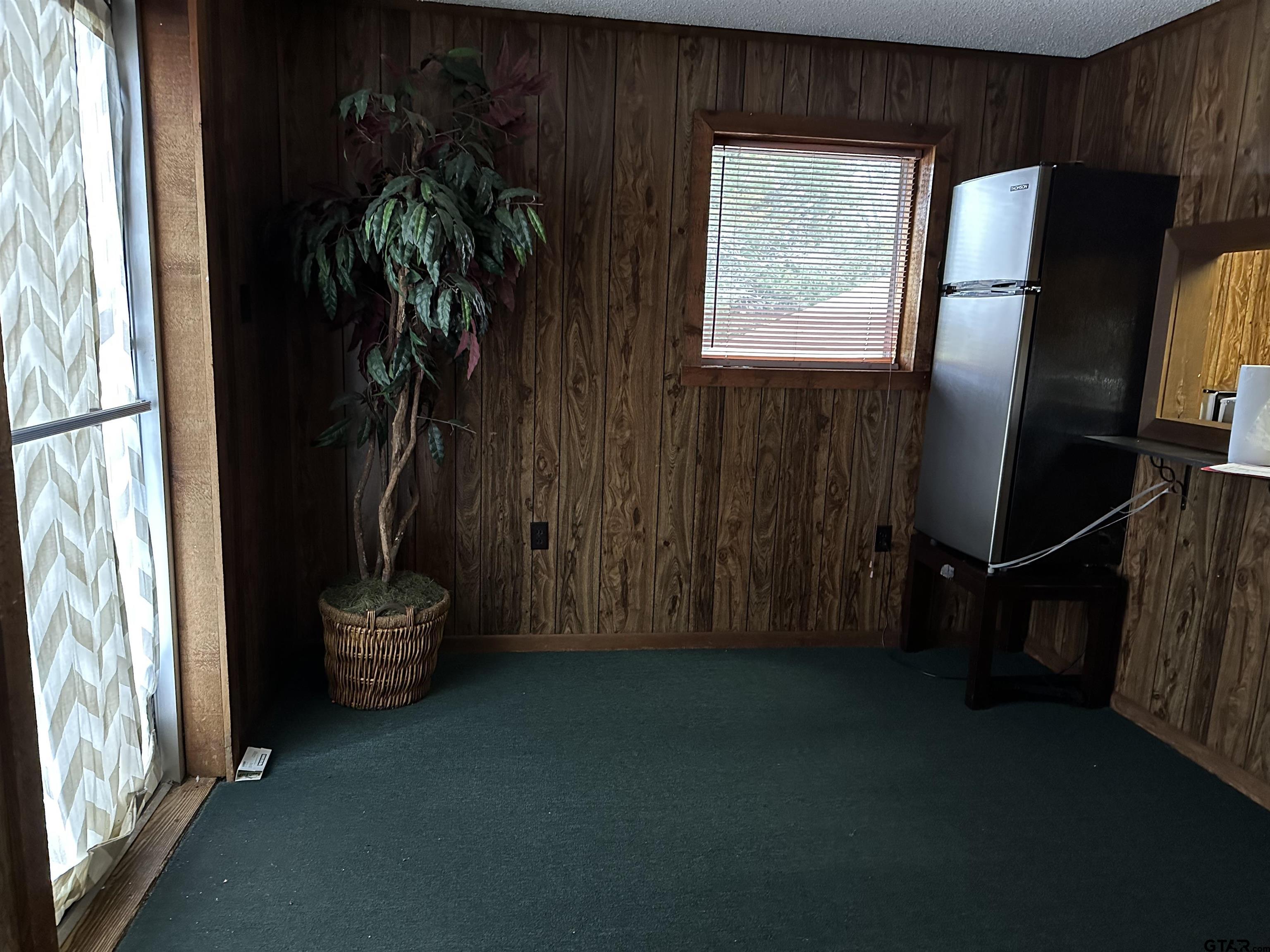 Picture 3