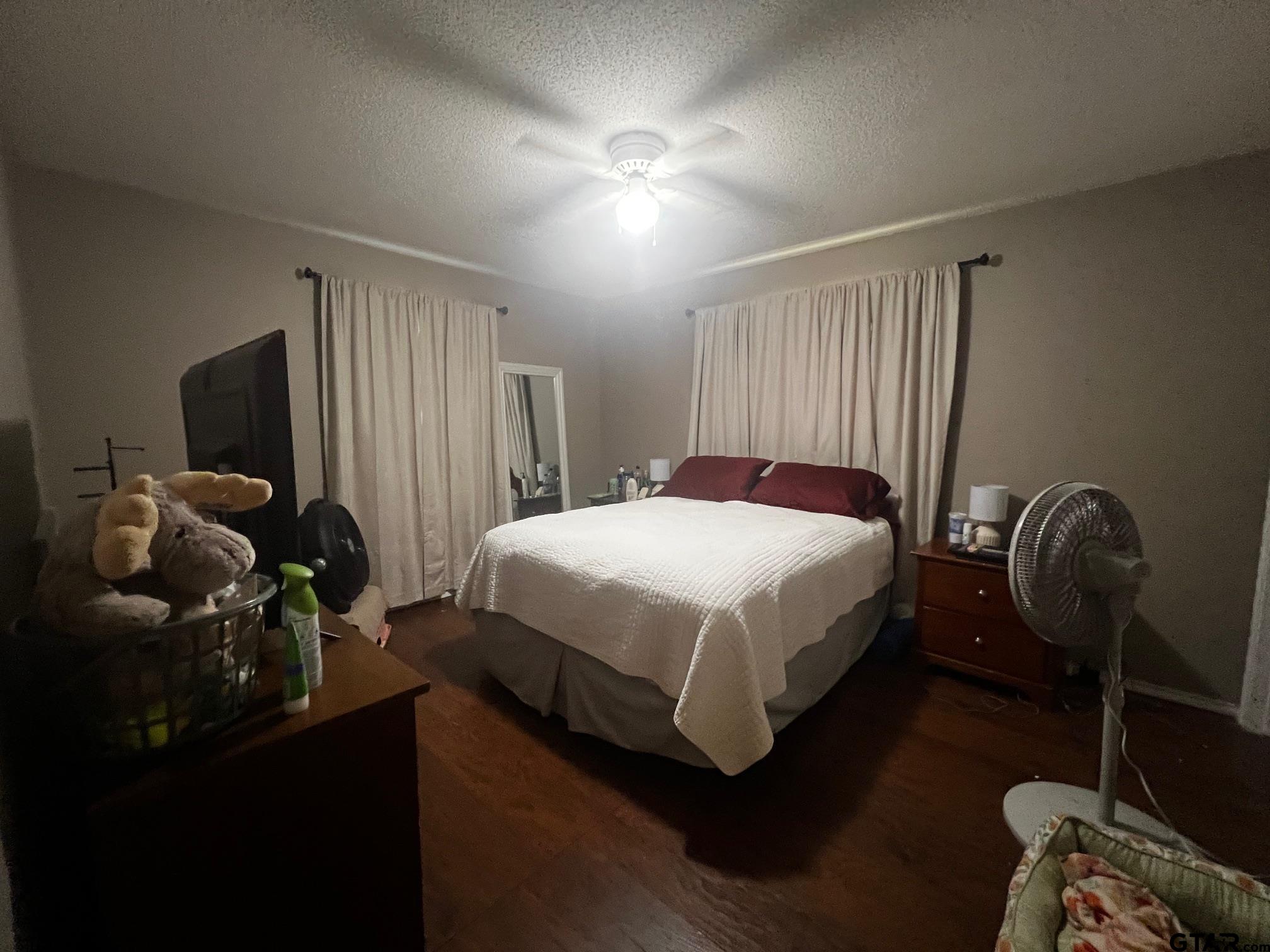 Picture 12